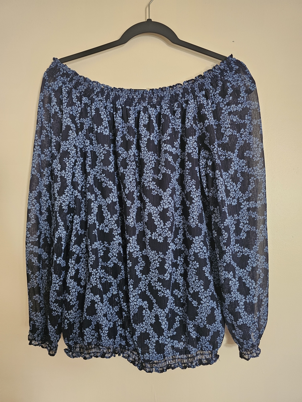 Michael Kors Medium Navy Floral Peasant Off-Shoulder Blouse - Light Blue Print
